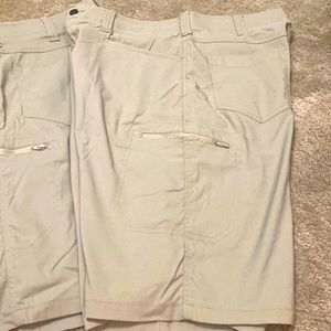 Wrangler outdoor cargo shorts sz34